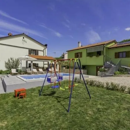 House Mario Cerovlje